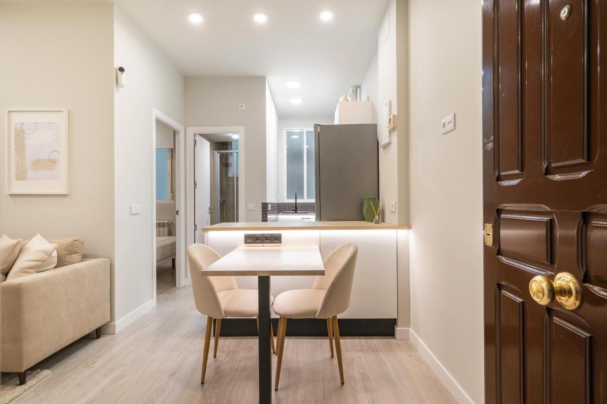 Apartamento Reformado En Metro Ibiza Alquiler Temporal Madrid Eksteriør bilde