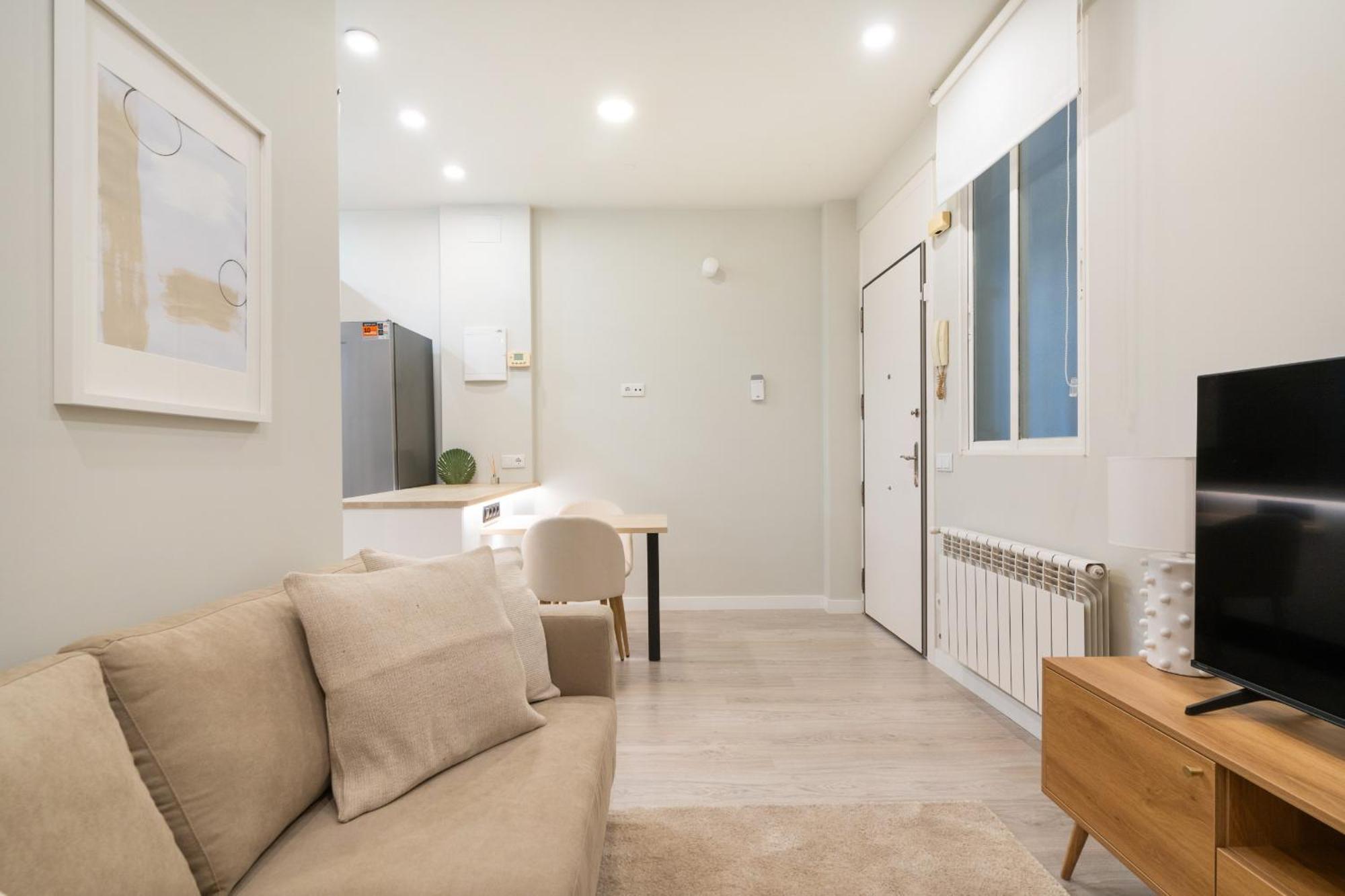 Apartamento Reformado En Metro Ibiza Alquiler Temporal Madrid Eksteriør bilde