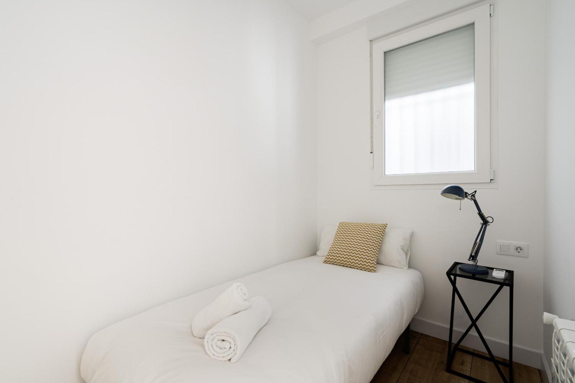 Apartamento Reformado En Metro Ibiza Alquiler Temporal Madrid Eksteriør bilde